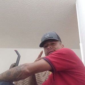 Meet your Posher, Max